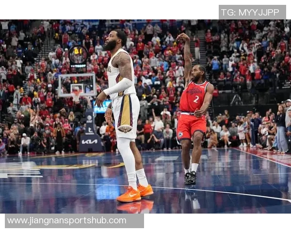 快船发布莱昂纳德周最佳海报战神卡限时返场再创辉煌